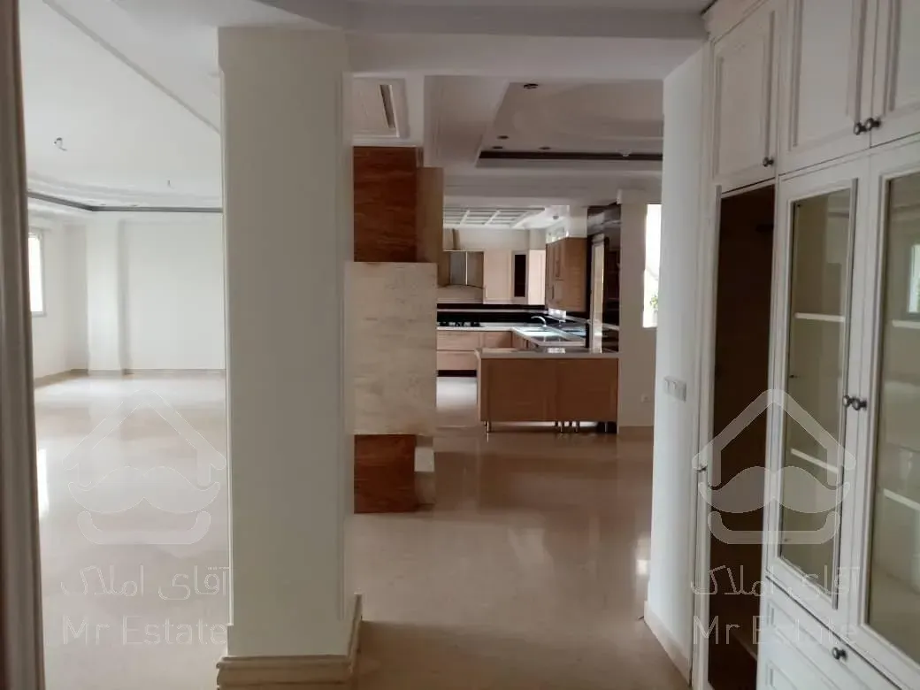 اجاره و رهن آپارتمان زعفرانیه 220  متر شیک