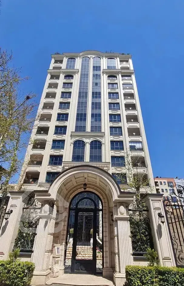 140متر نیاوران /مناسب زوج‌یا مجرد موجه