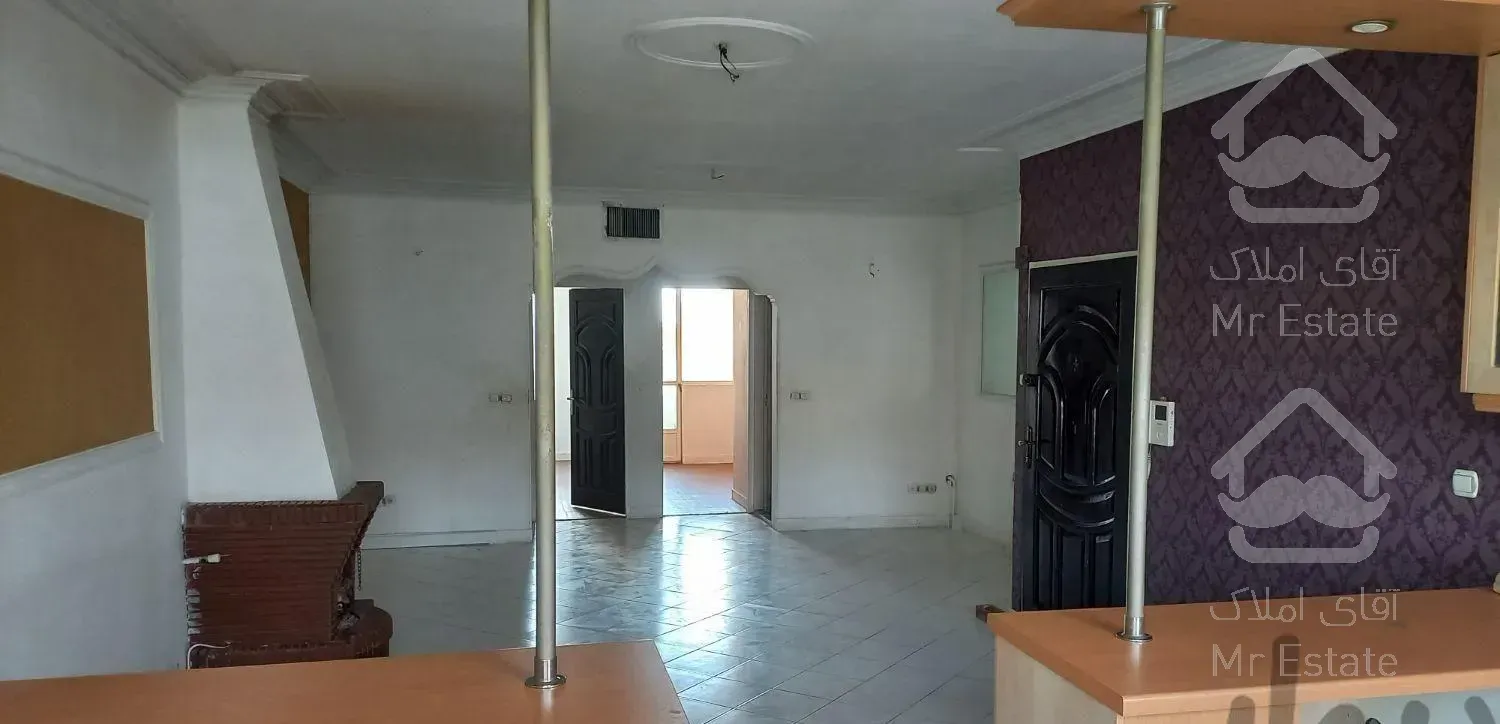 آپارتمان ۸۰متری،۲خوابه ،بازسازی شده