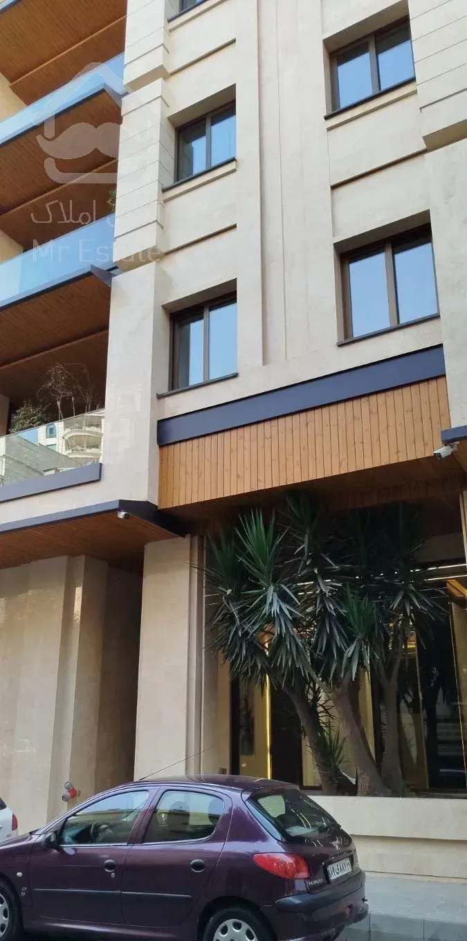 فروش آپارتمان ۱۵۰ متری مدرن در آجودانیه فرعی دنج