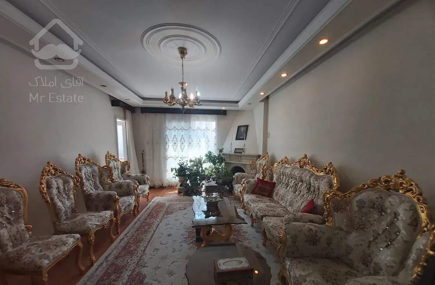 ونک شیخ بهایی جنوب/ ۱۱۰متر/ خوش نقشه/ فروشنده