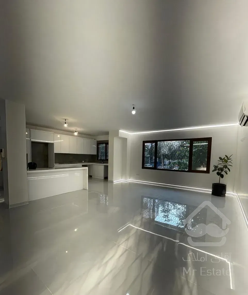 فروش آپارتمان ۱۴۰ متری ۳ خوابه در کامرانیه