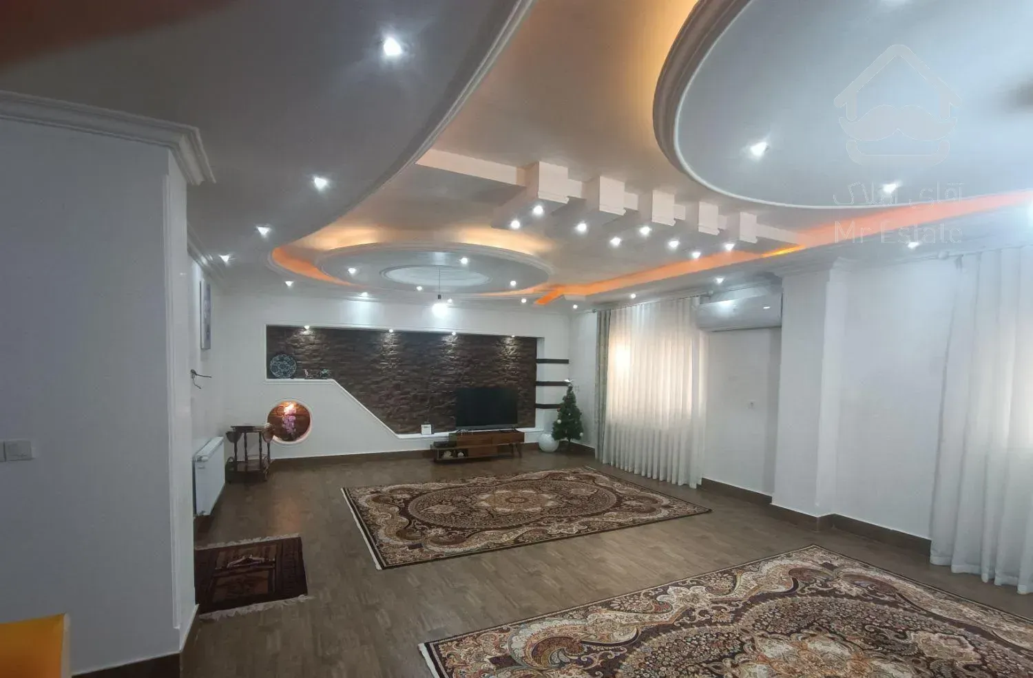 فروش خانه ویلایی  ویلاشهر