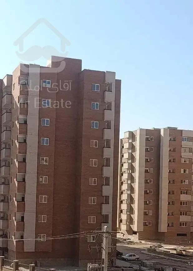 آپارتمان اندیشه آزادشهر صفر کلید نخورده