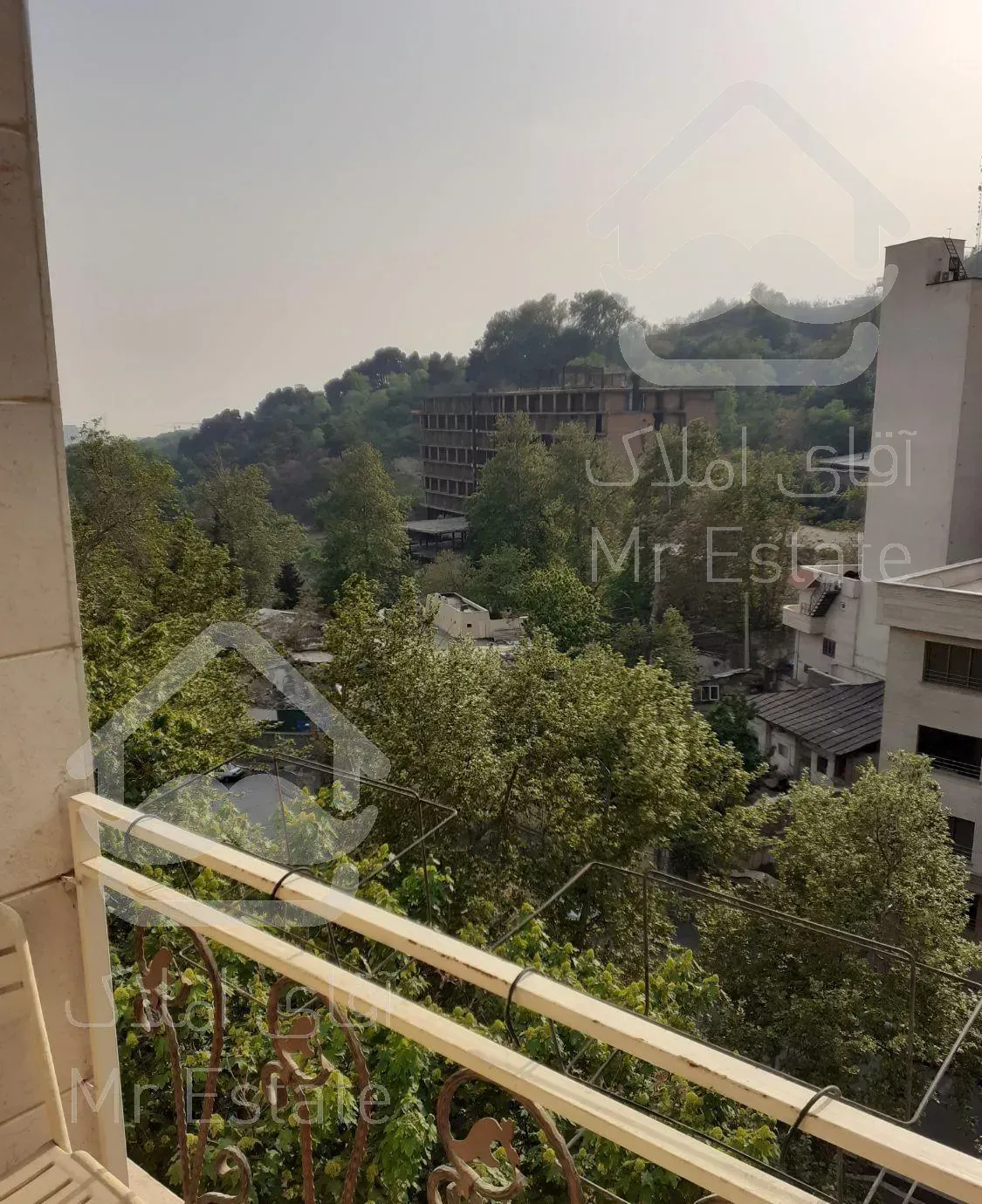 اپارتمان ۱۰۳ متری شیک دربند