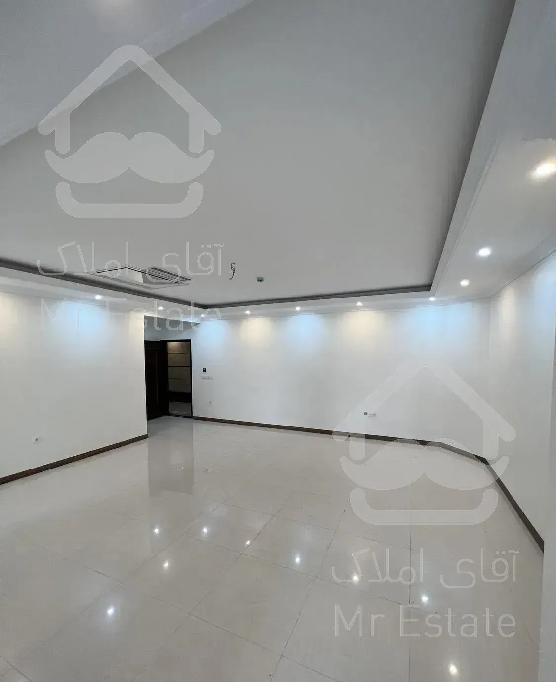 آپارتمان  ٦٧ متری طلای منطقه پونک(همیلا)