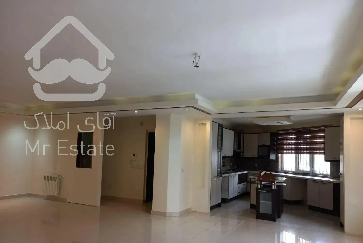 رهن و اجاره آپارتمان تکواحدی 141 متر کامرانیه