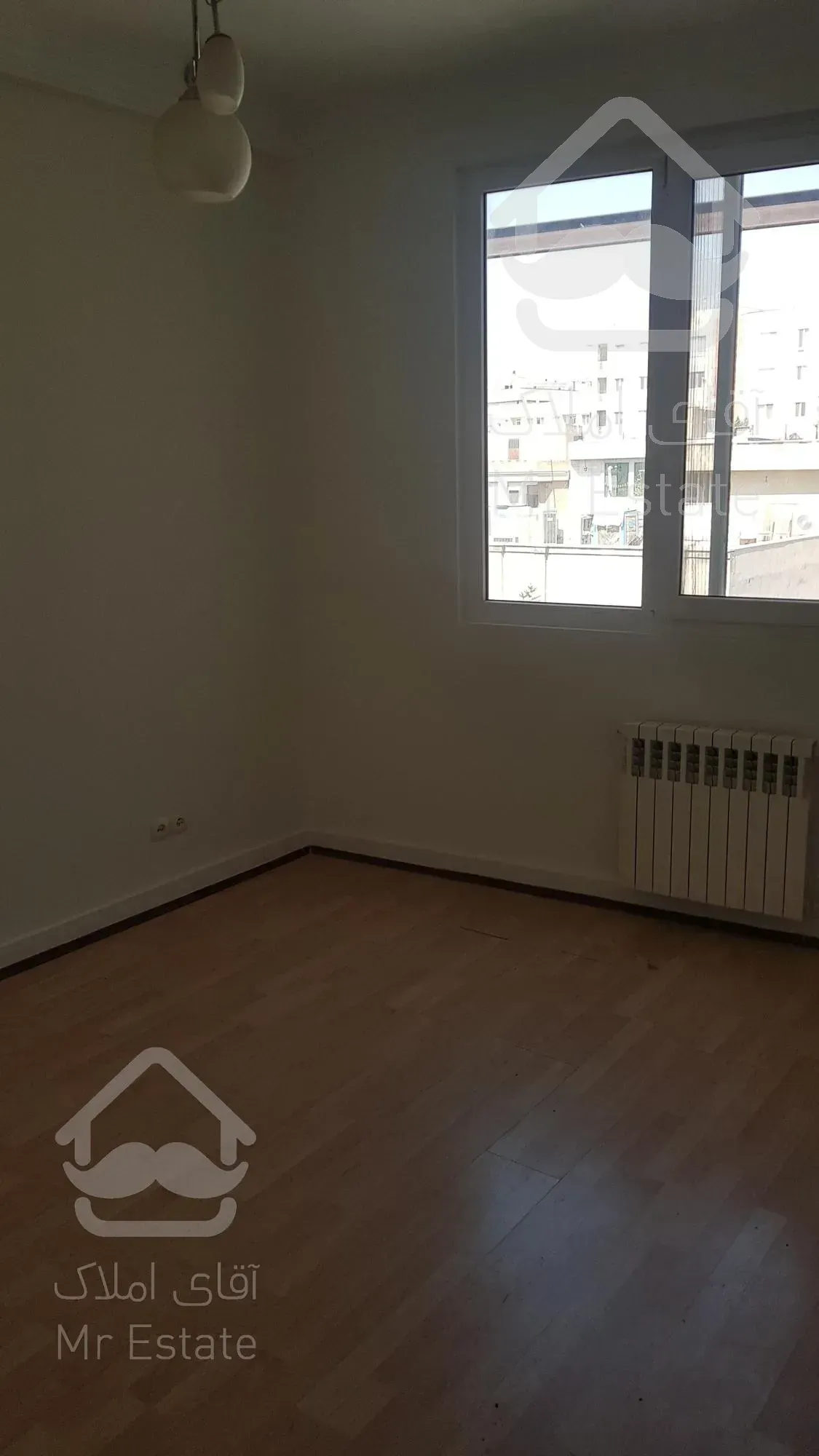 ۱۵۰ متر ظفر _ خاص