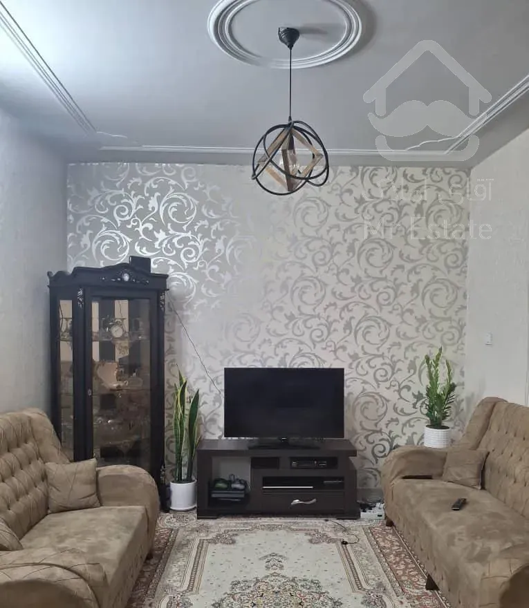 ۵۲ متری ۱ خوابه طبقه ۳ در مینا فروشنده صد