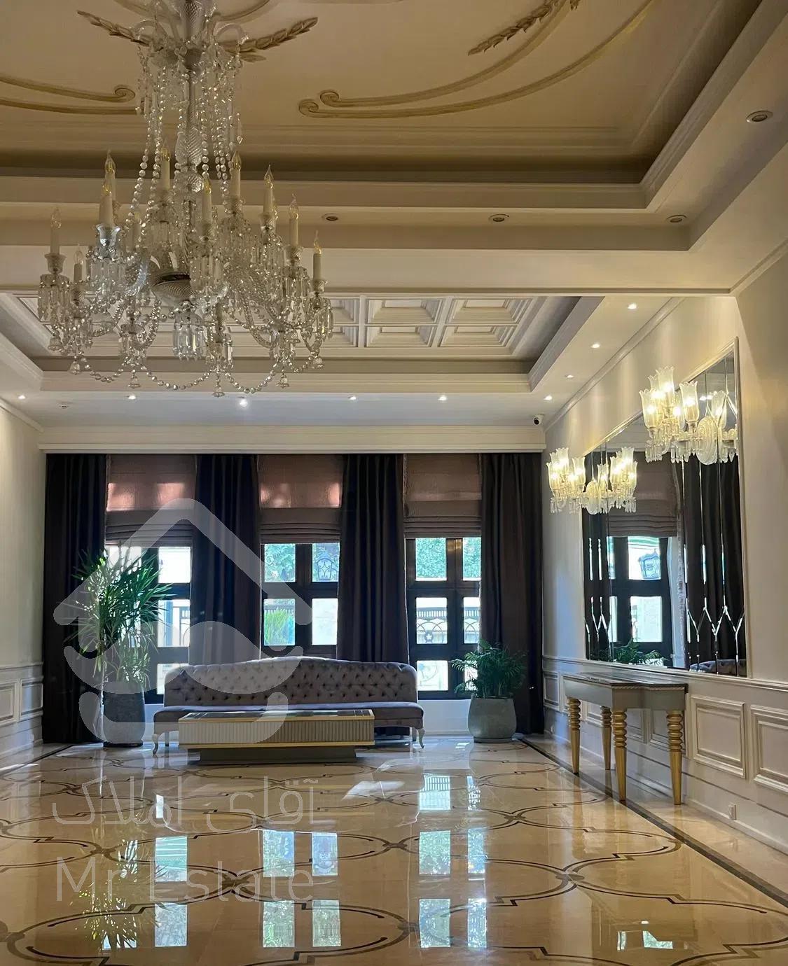 ٣٣٥متر ٤خواب سالن مربع ٣پارکینگ ، فرمانیه سنبل