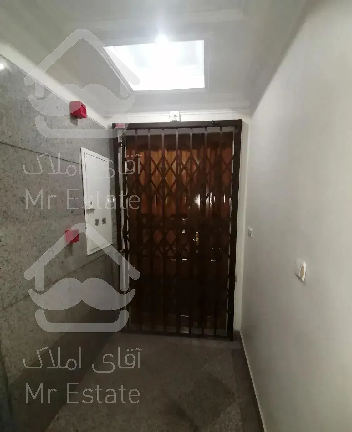 جردن 85 متر 2 خواب بالکن جنوبی فول نور