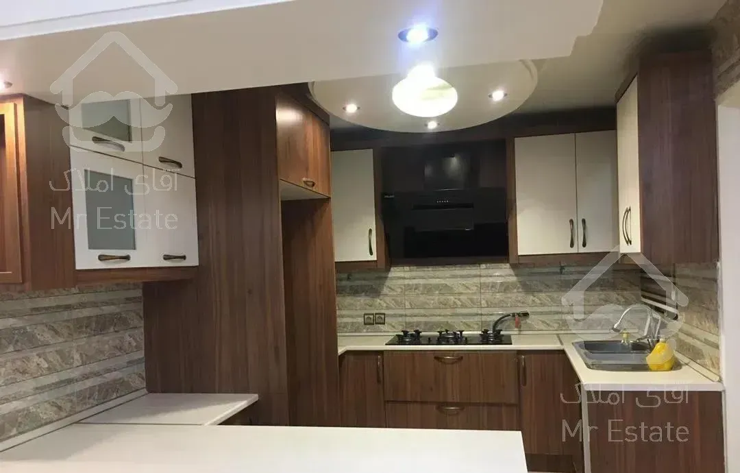 ١٢٠ متر  خوش نقش و نورگیر