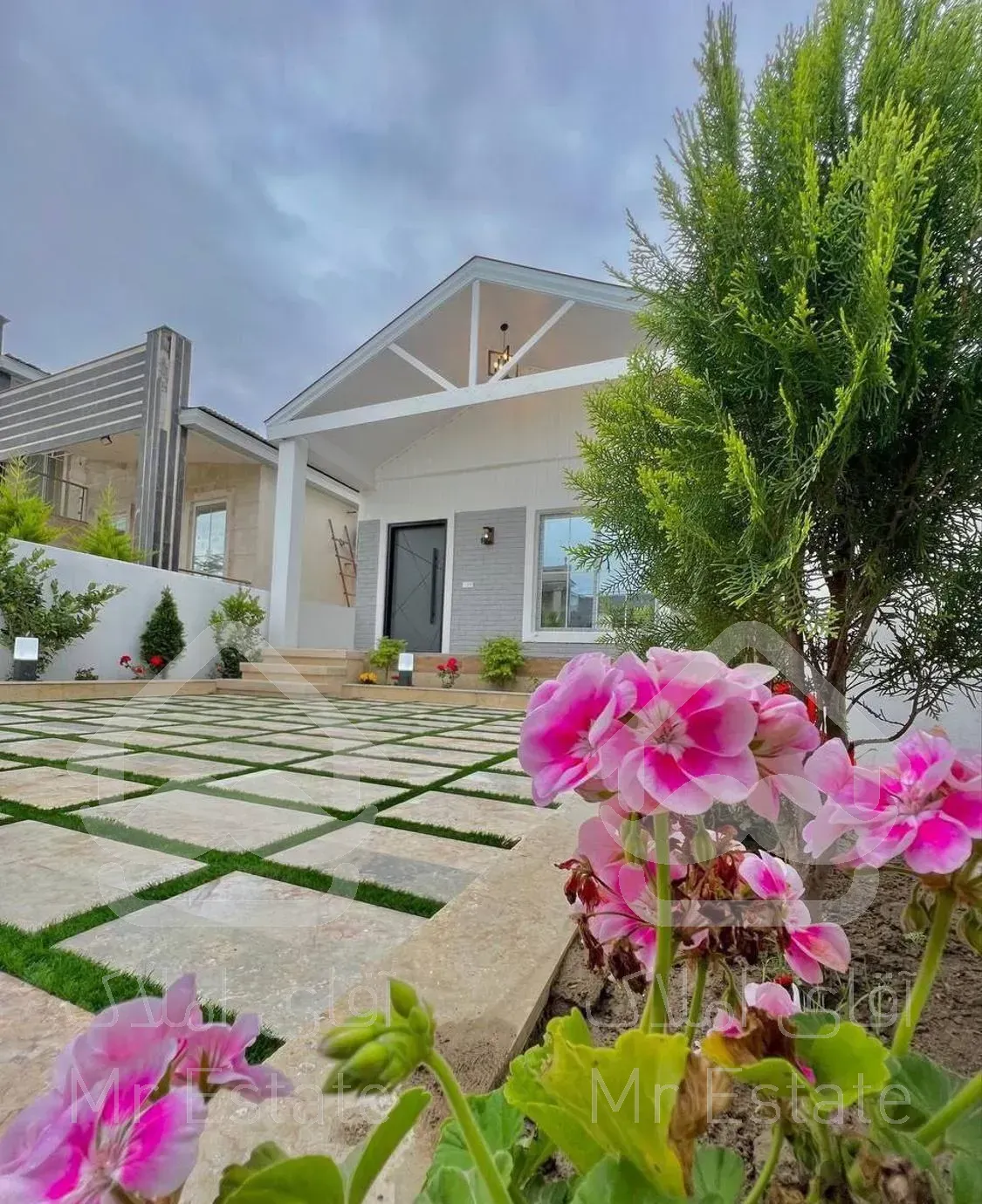 ویلا220متری فلت سنددار/ویو جنگل