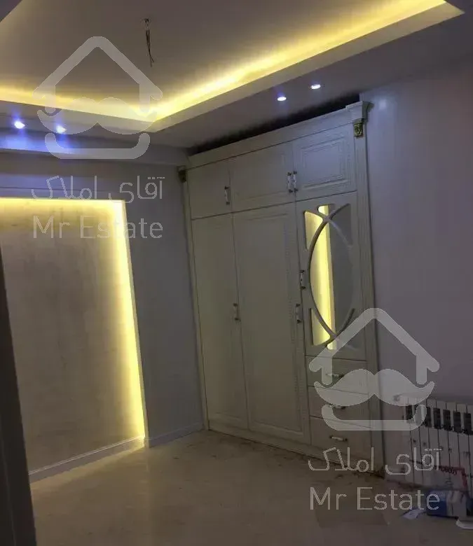 ۱۱۷ متر ۲ خواب  تهرانپارس غربی ( رشید )