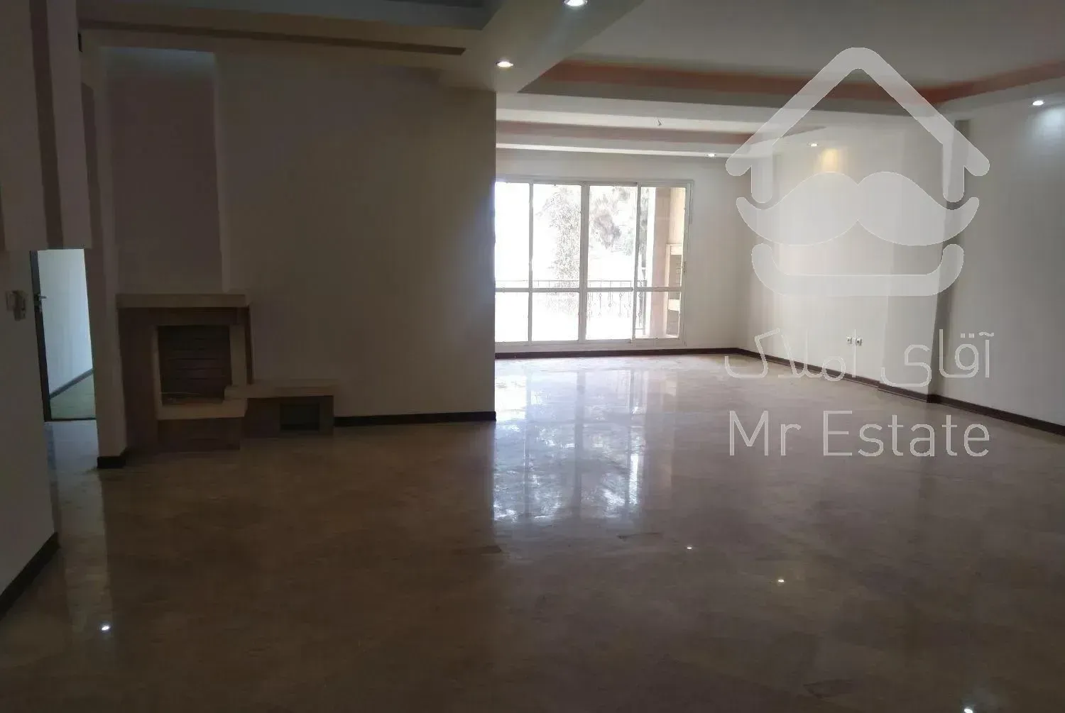 185 متری پاسداران