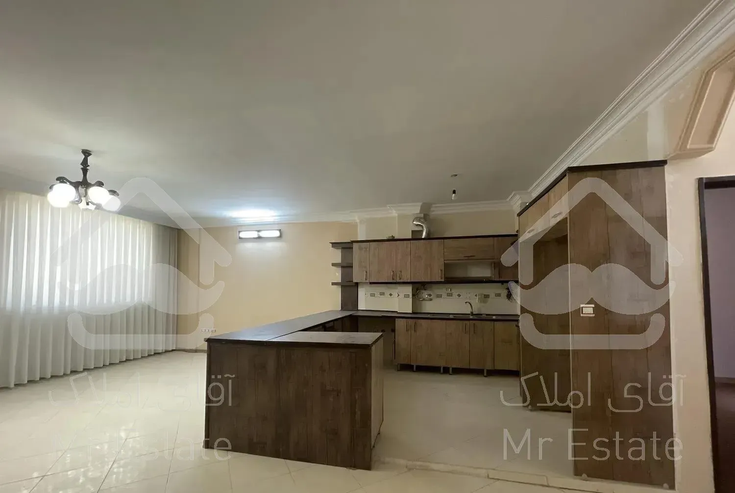 واحد ۱۰۰ متری بدون مالک  تخلیه (دالاوران -نخل)