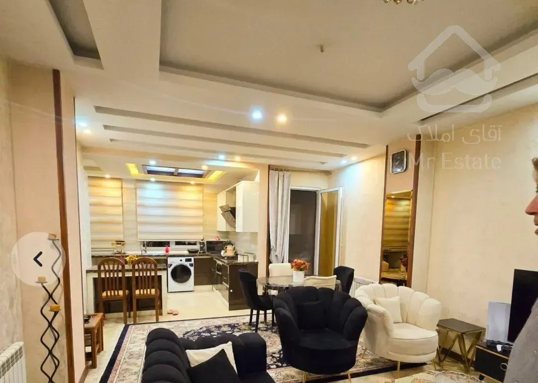 تنها ویوو ابدیه واقعی /دو پارکینگ