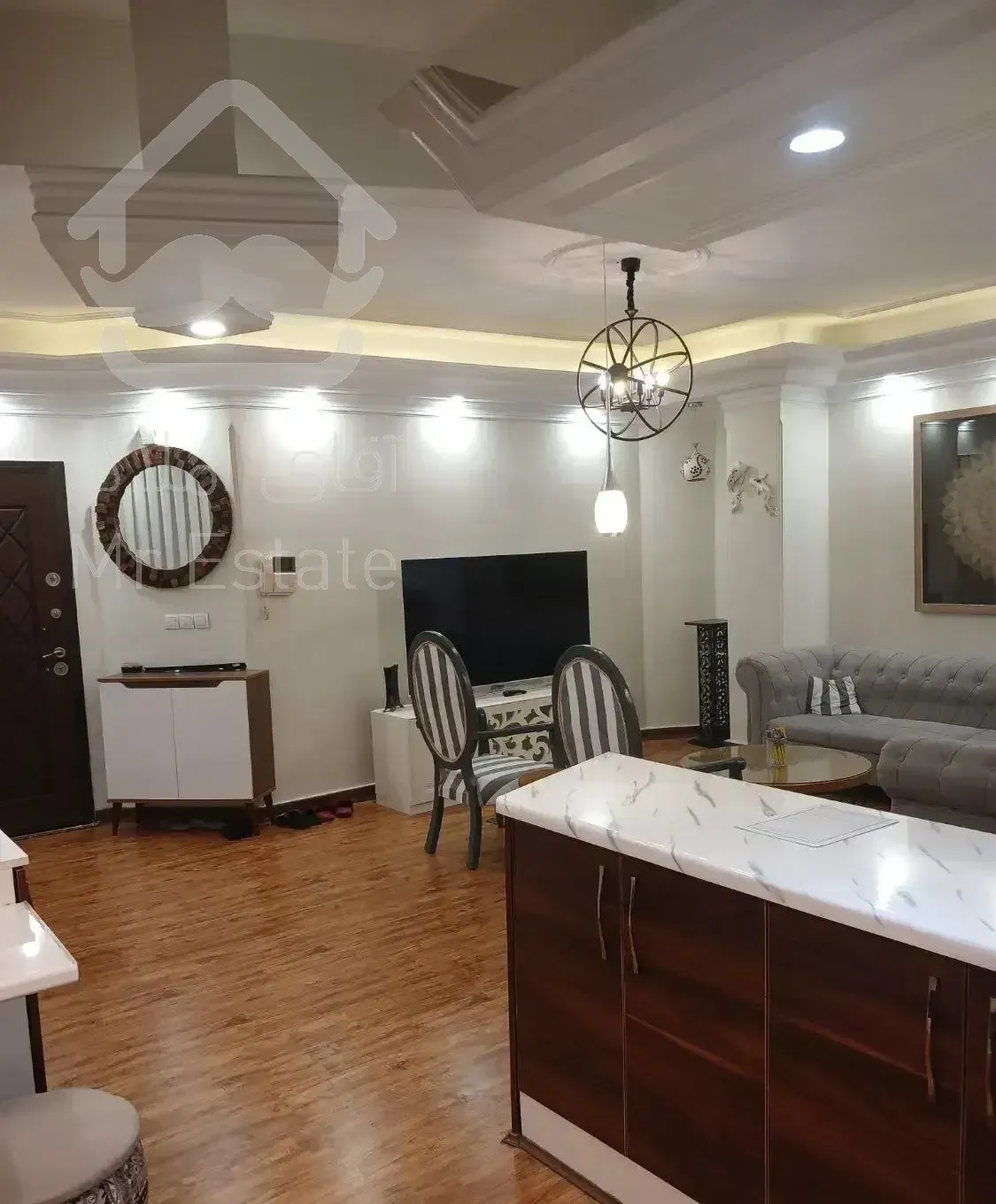 ۱۰۰ متر دو خواب مبله صرافهای جنوبی فول