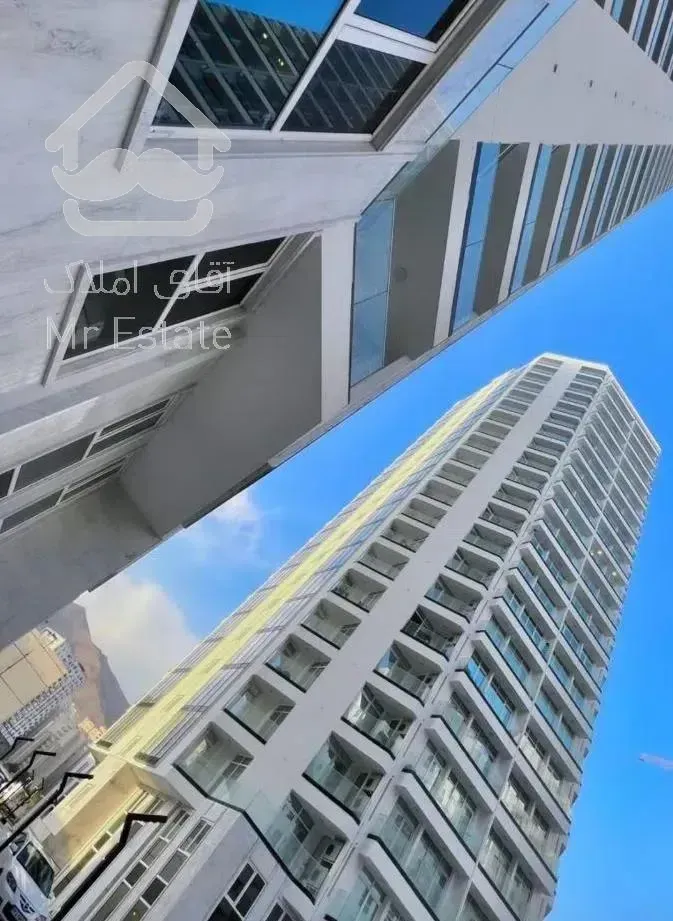 برج مجلل دریاچه/۱۵۸ متر/۳خواب /کلید نخورده