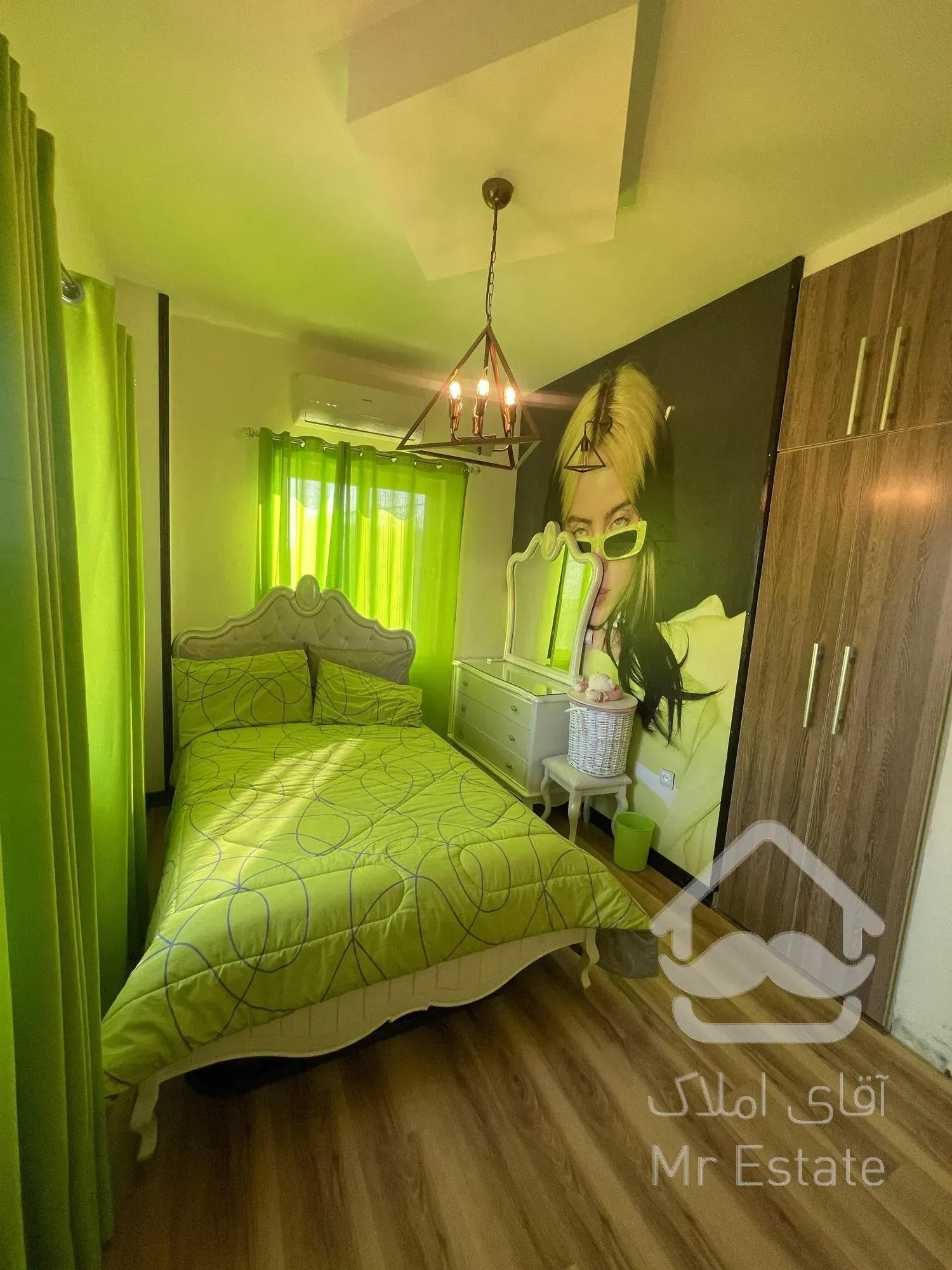 فروش فوری ویلا ۳۰۰ متری در سرخرود