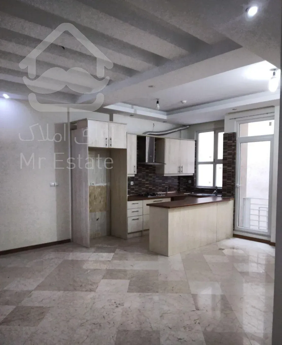 آپارتمان/۶۵متر/۱خواب/باامکانات ظفر