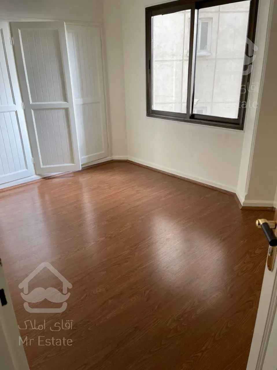 اجاره و رهن آپارتمان ولنجک 180  متر لاکچری