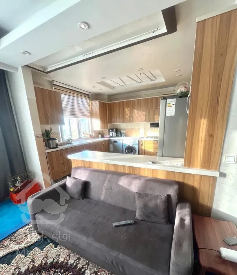 ۱۱۵متر/سه خواب/گل طبقات/زمین شهرداری/قایمیه