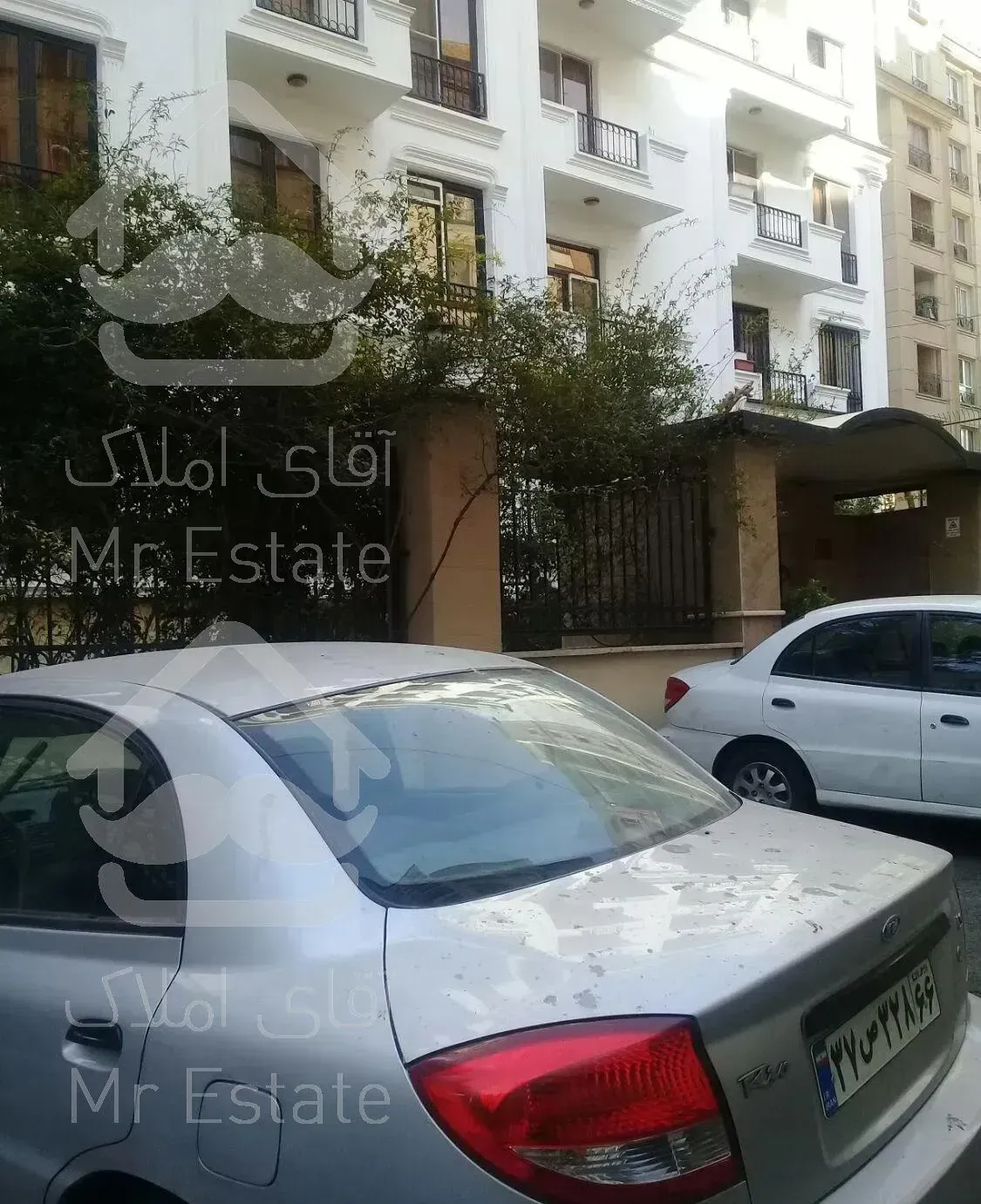 فروش اپارتمان ۱۳۰ متری تاپ