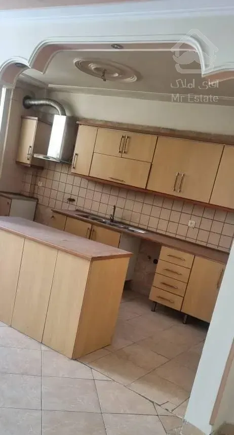 فروش آپارتمان ۱۰۰ متری ۲ خوابه در بهارستان