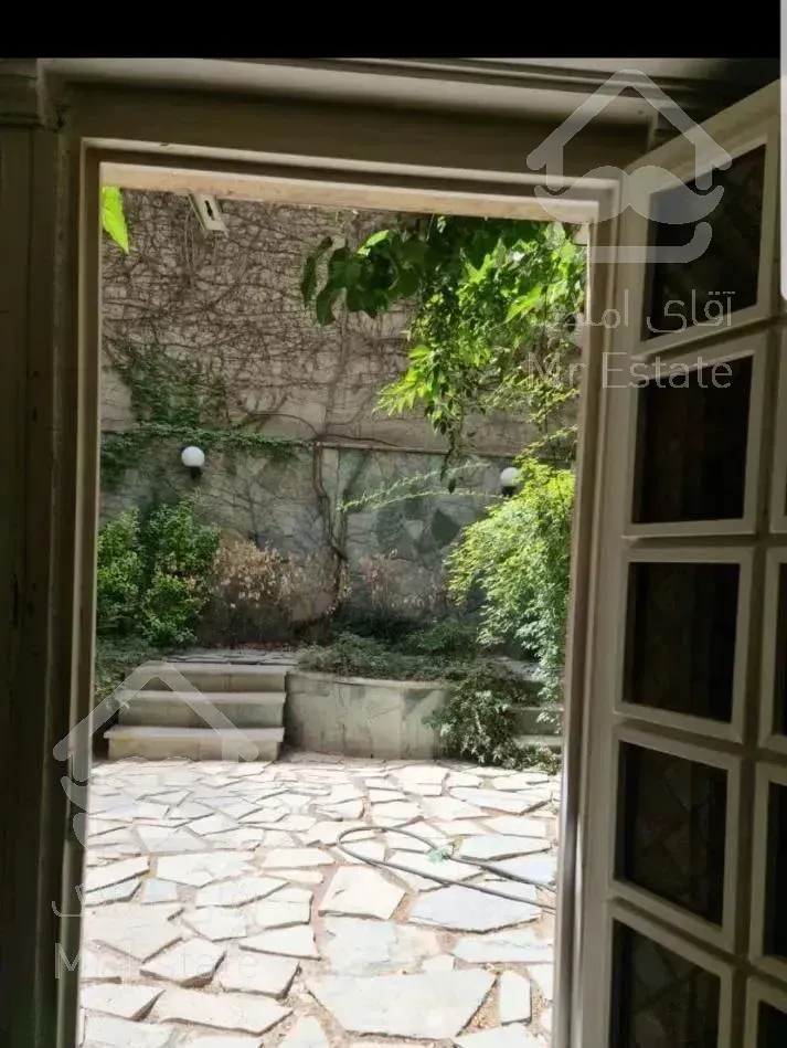 ۹۰ متر (حیاط در اختیار) ملاصدرا شیخ بهایی