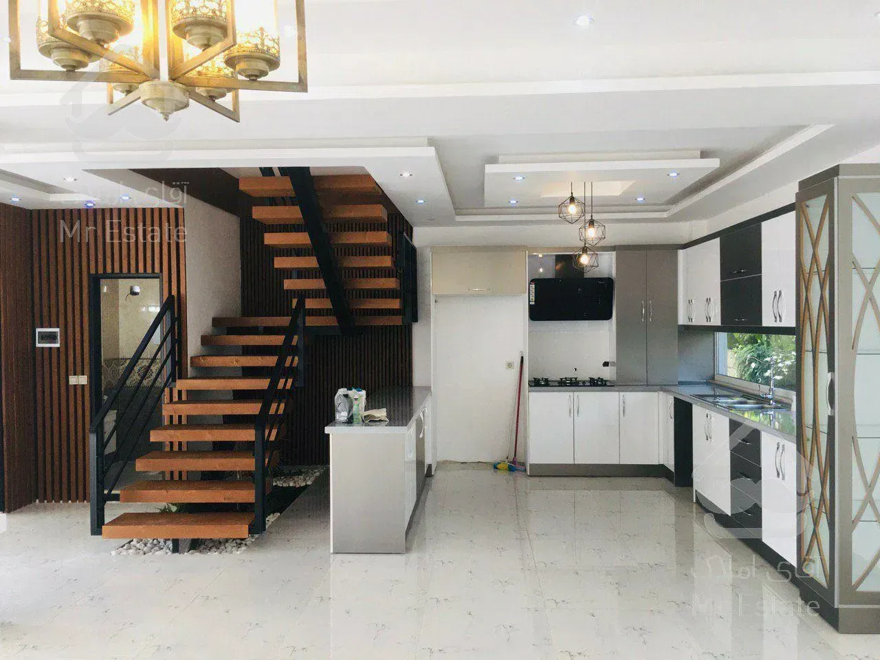 ١٧٠ متر منطقه گنج ياب نور