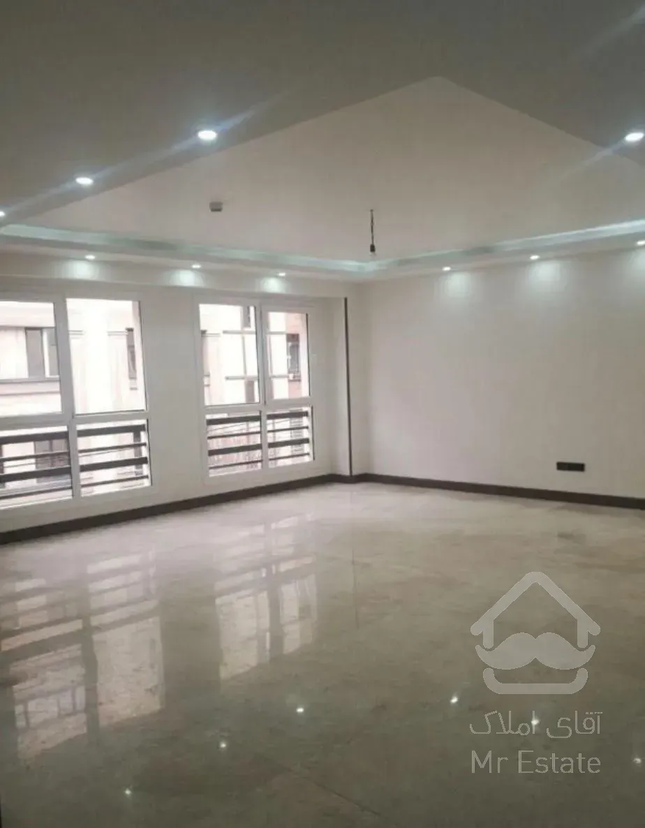 ۸۹ متر هفت چنار کلید نخورده فول امکانات غرق نور