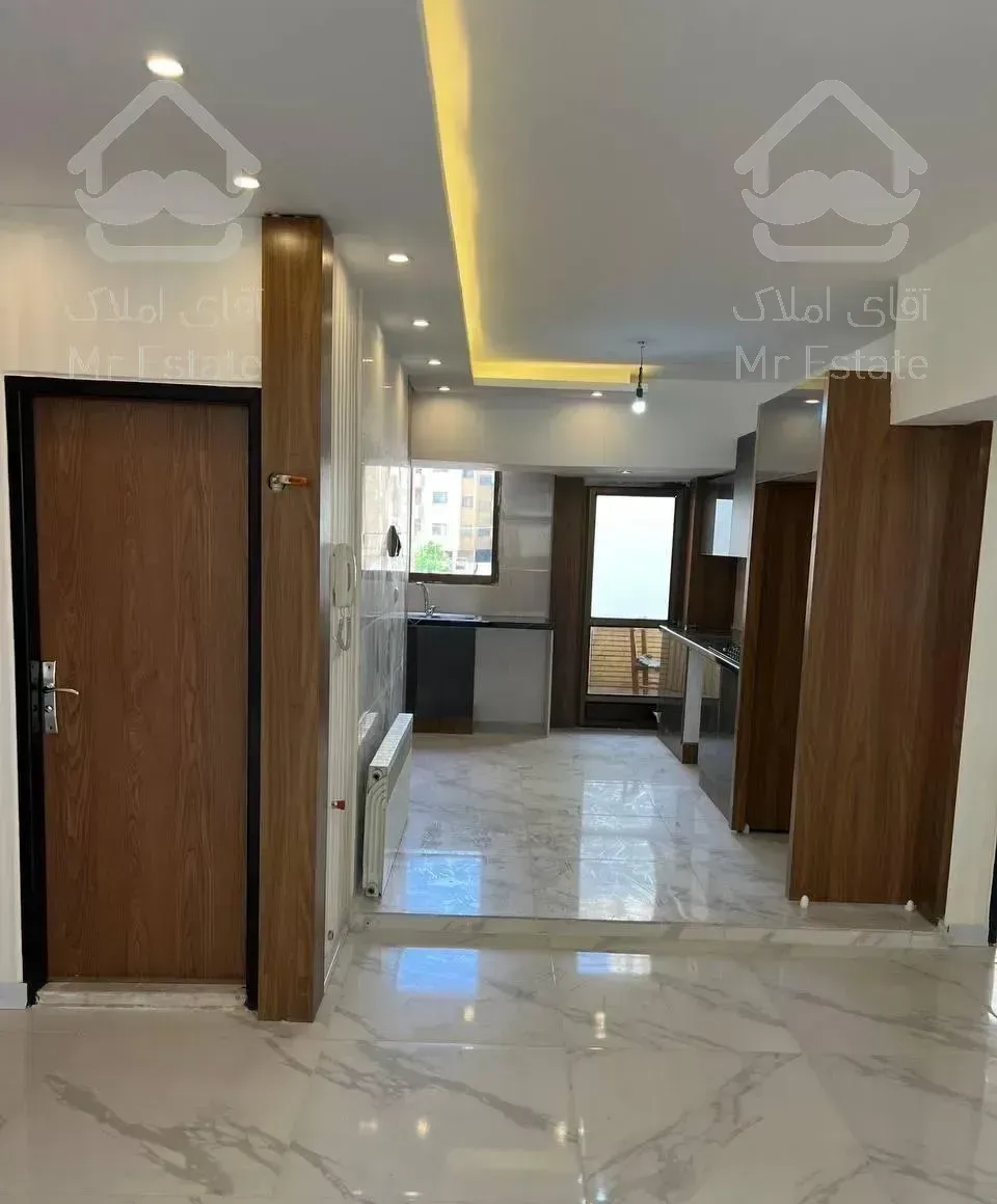 فروش آپارتمان کنارپارک کلیدنخورده 2کله فول امکانات