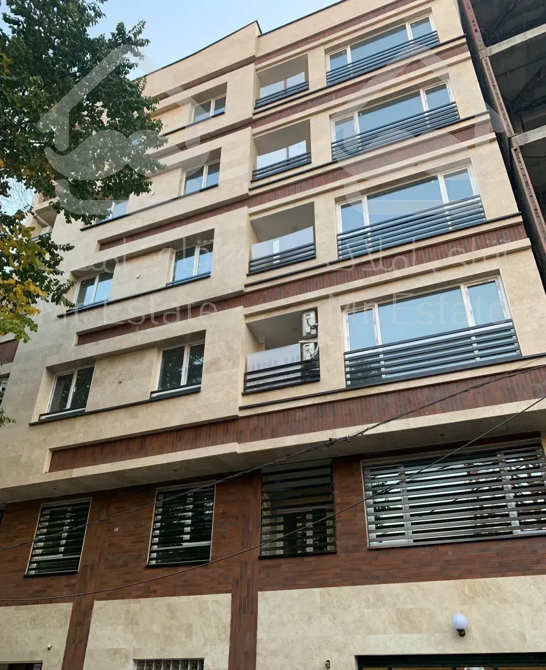 هشترودی ۱۵۰متر۳خواب ، ۲پارکینگ