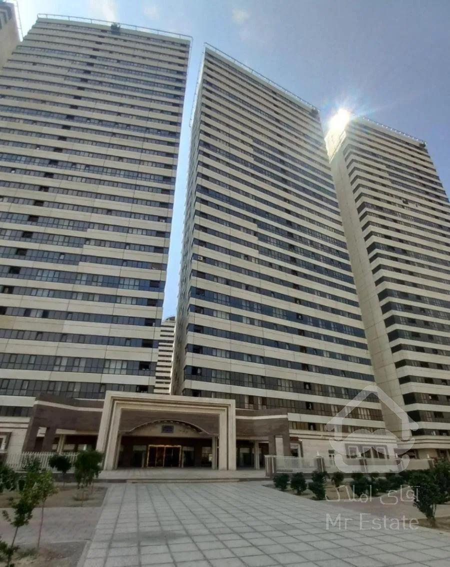 دفترفروش مرکزی شهرک خرازی(نوساز کلیدنخورده)۱۰۶متر