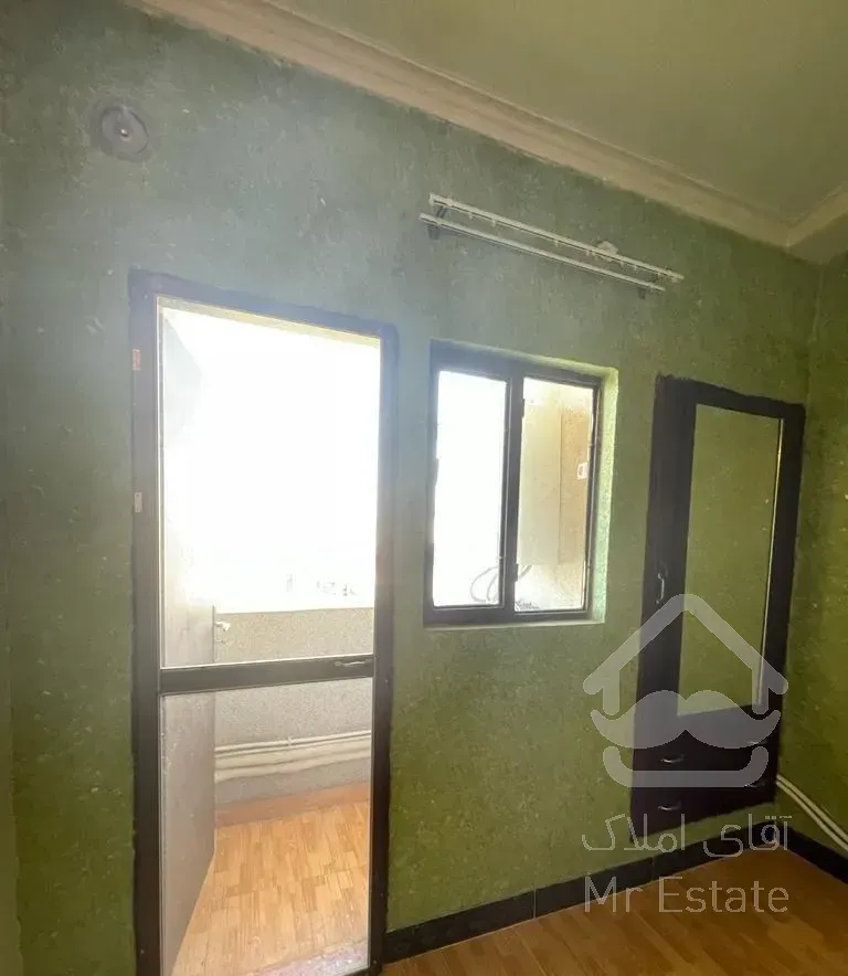 فروش آپارتمان طبقه سوم فول باسازی در ظرافت