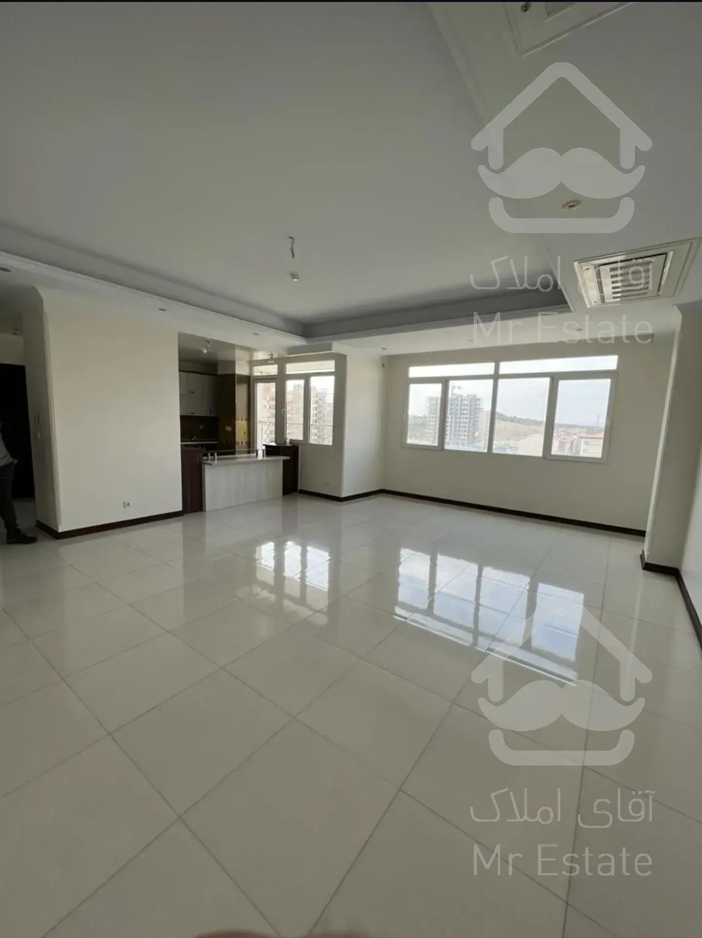 کلید نخورده/ ویو کوهستان