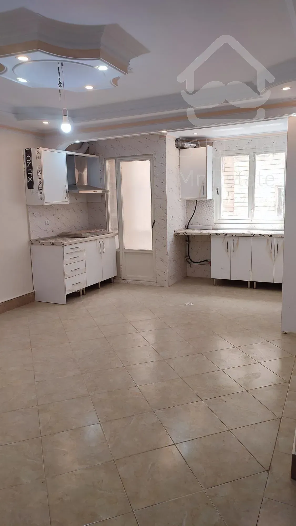 ۶۵متر با پارکینگ خیابان سلسبیل