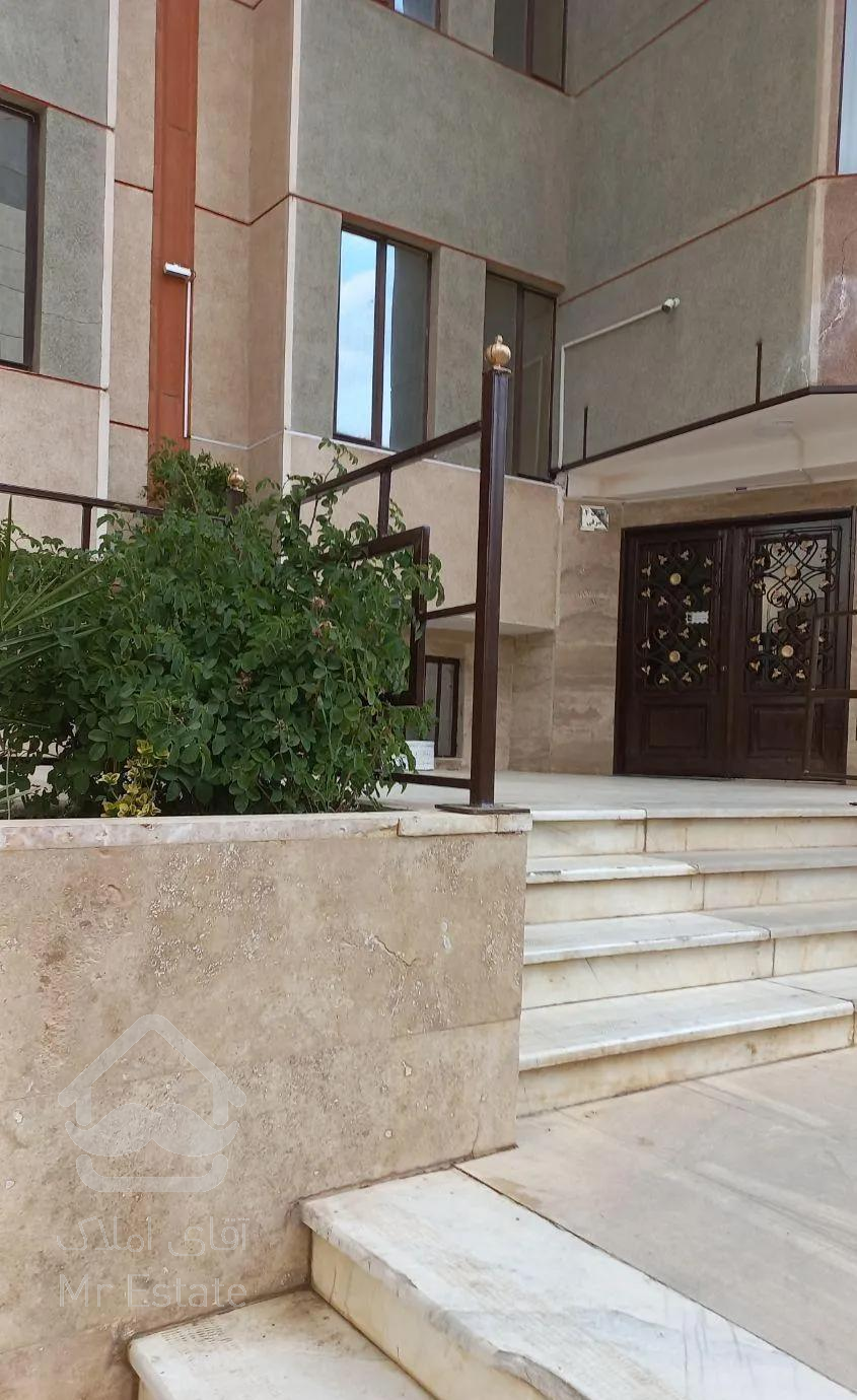 آپارتمان ۱۰۷متری فاز ۳شمال /مالک اشتر