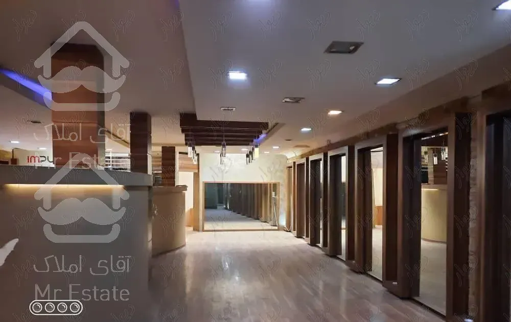 ۶۰۰متر/ویلایی دربست/۳ طبقه مجزا/بازسازی شده