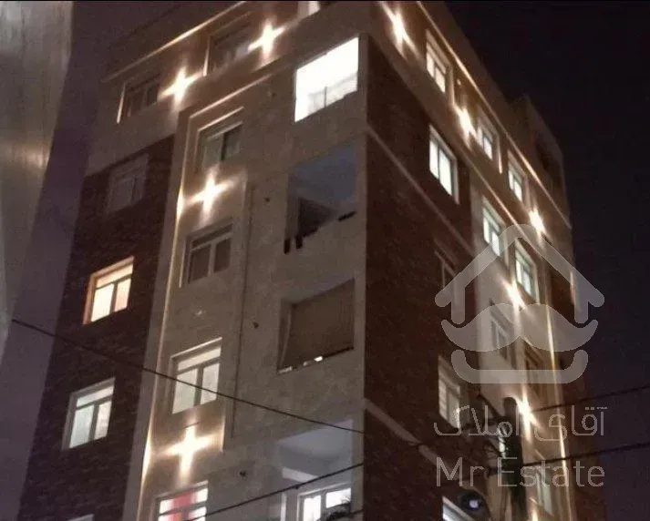 آپارتمان تک واحدی ۹۳ متری ۲ خوابه در علی‌آباد