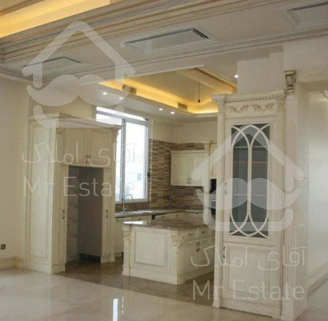 خرید آپارتمان 220 متری فرمانیه شرقی