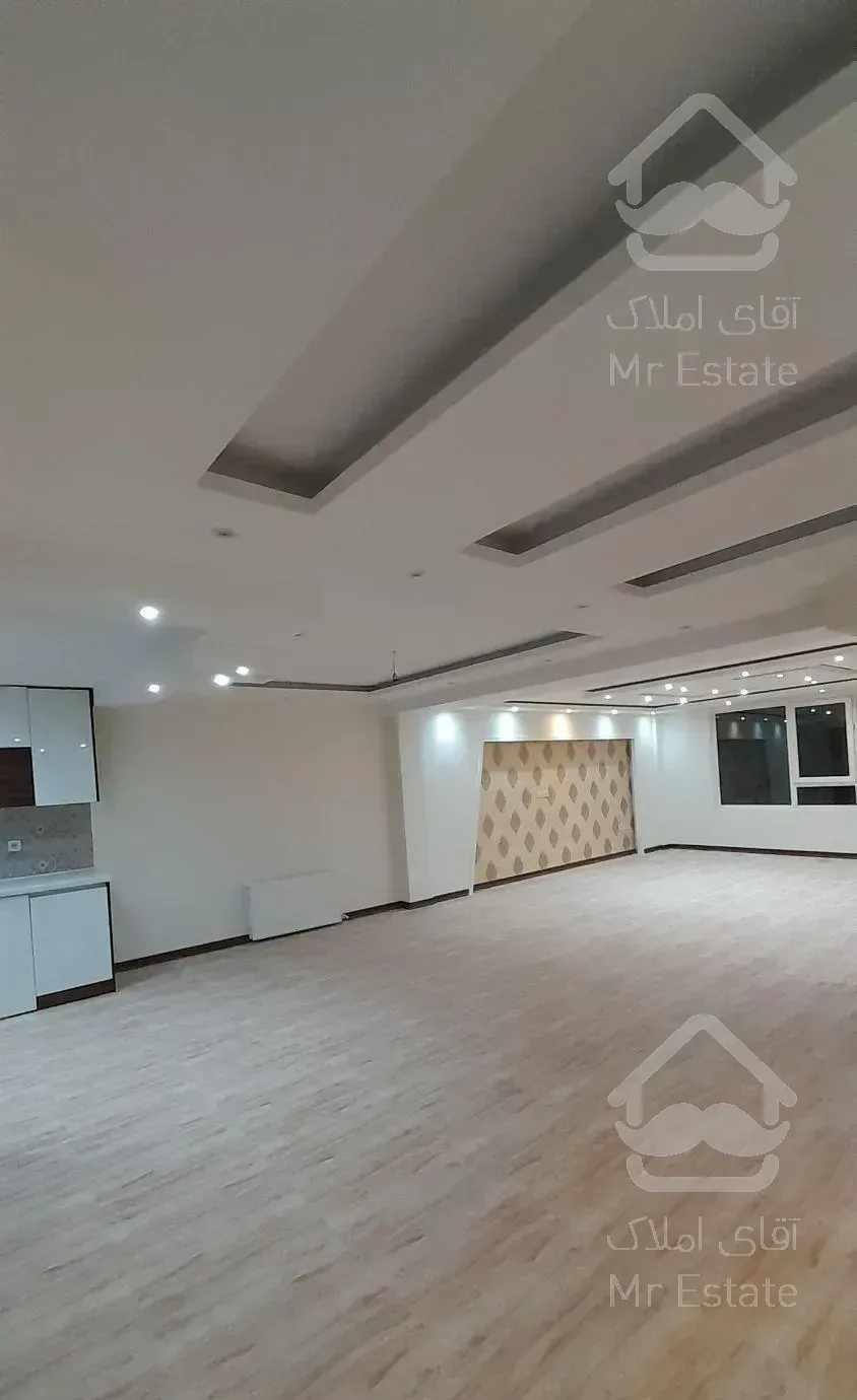 آپارتمان ۱۲۵ متر باغستان غربی (سند ، تک واحدی)