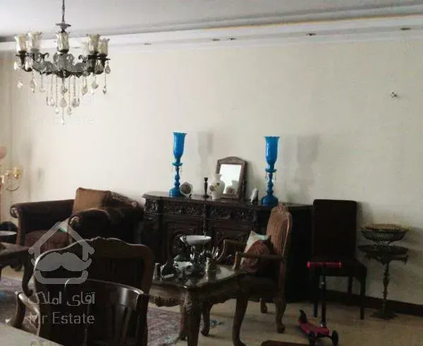 آپارتمان ۲۲۰ متر فرمانیه