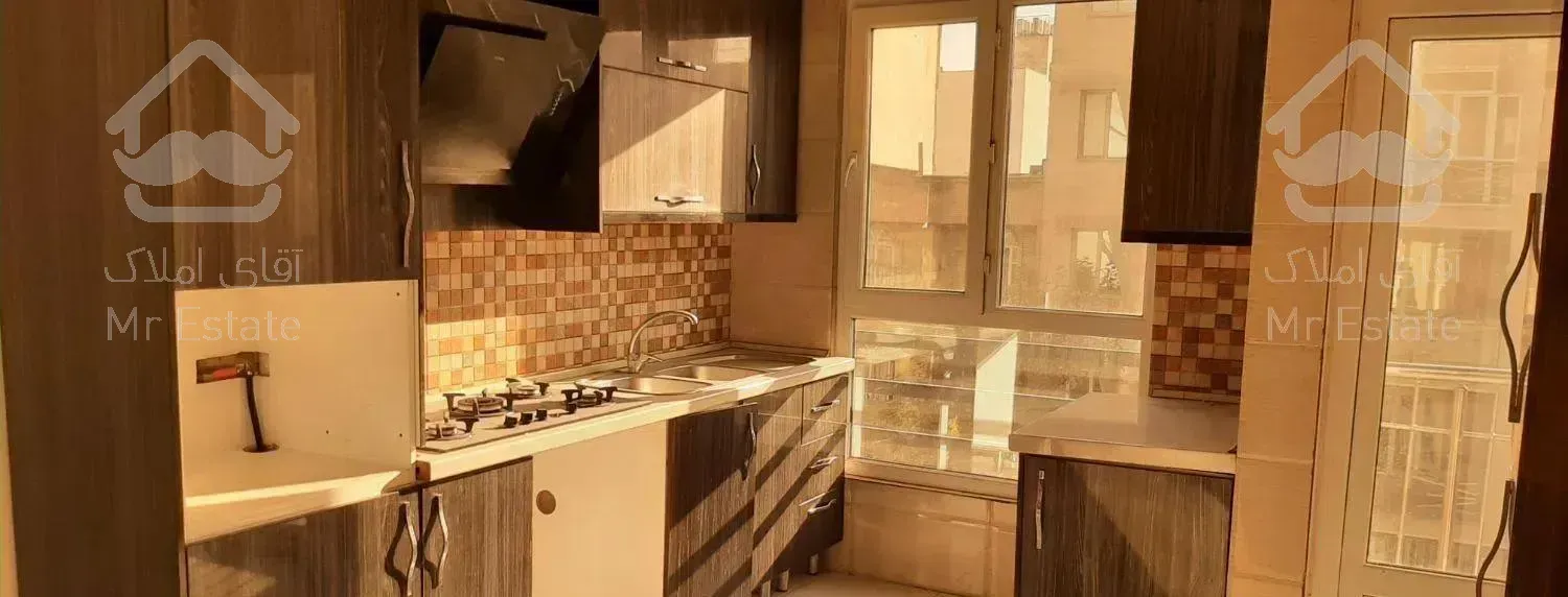 آپارتمان ۸۱ متری . فول . بین سراج و اردیبهشت