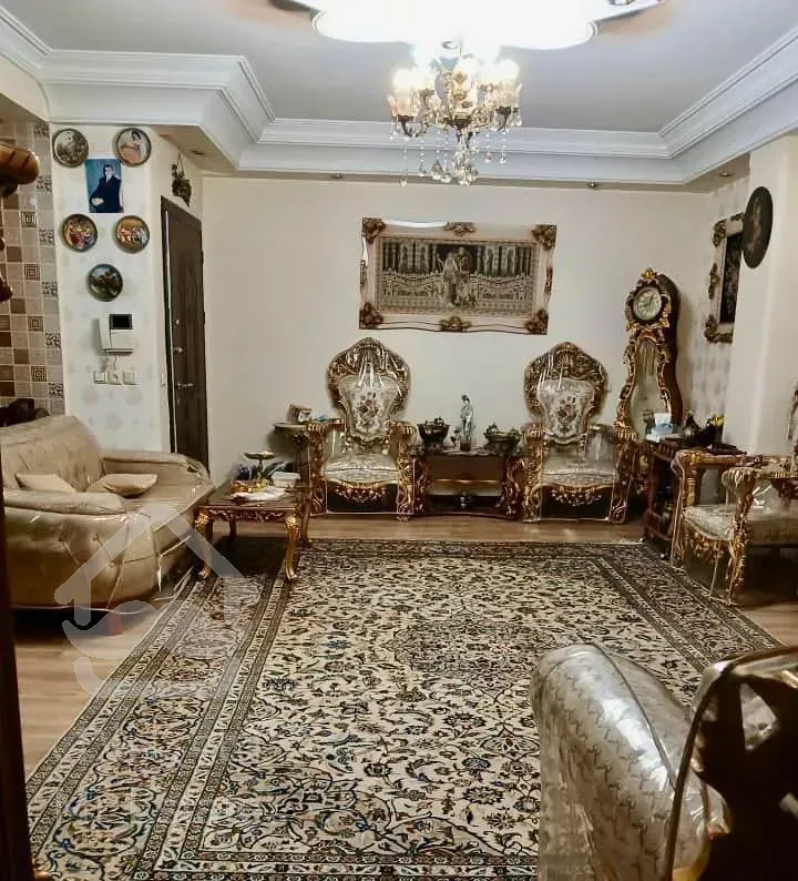 آپارتمان۷۲متری/۲خواب/۲نبش/بی عیب/فرعی دنج