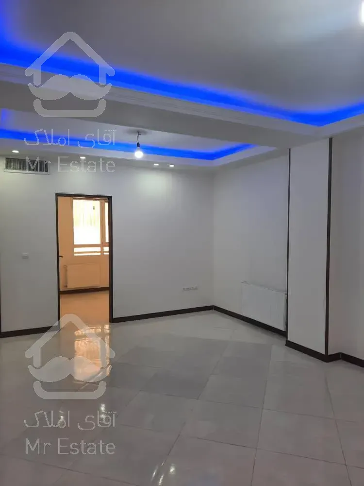 آپارتمان ۷۳متری ۲ خواب، وام دار، قابل رهن، خوش نقش، لوکیشن عالی، فول امکانات