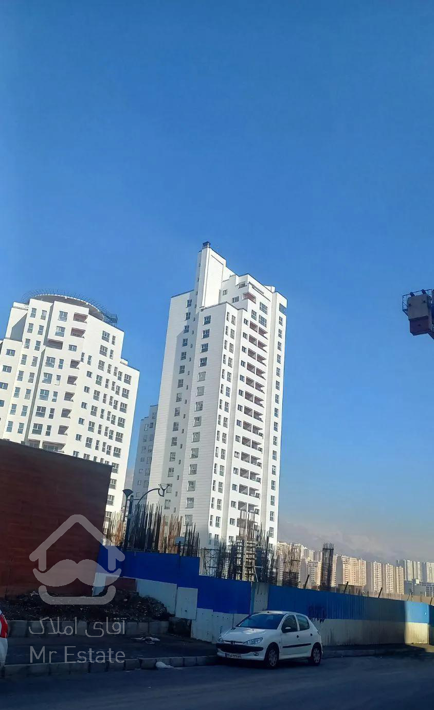 ۱۳۷متری / برج باغ / تاپ لوکیشن / پلان ژورنالی