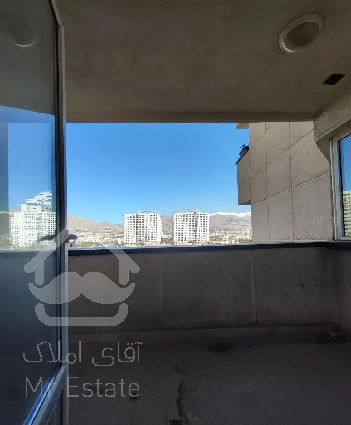 آپارتمان ۱۷۰ متری ویو کوه نوساز طوبی کوهک