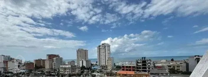 اجاره ی واحد ۲۳۰ متری ویوی بینظیر دریا و شهر